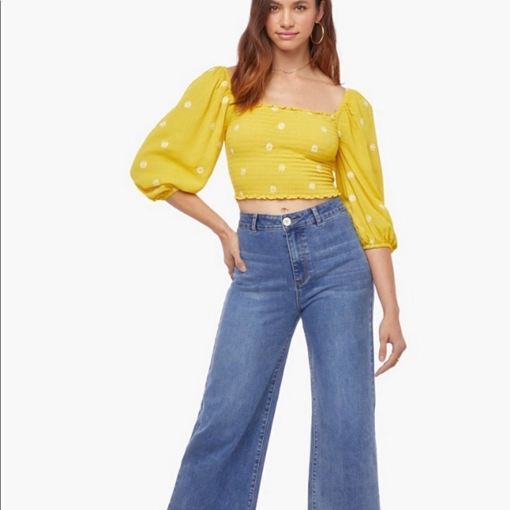Justfab smocking Gauze Daisy Top Super Lemon S NWT - Picture 4 of 6